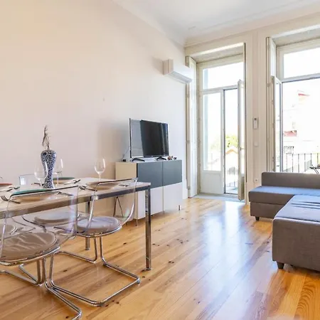 Duque Flat - Ac & Balcony By Lovelystay Apartamento *
