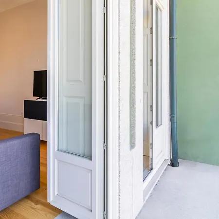 Duque Flat - Ac & Balcony By Lovelystay Apartamento Oporto